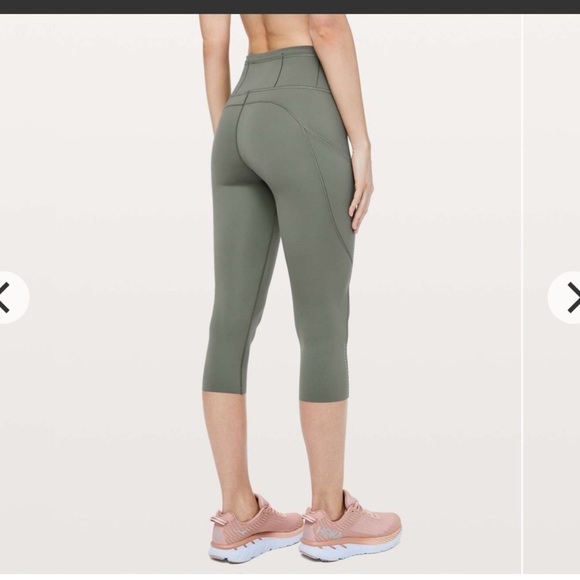 Lululemon Fast & Free Crop ll Grey Sage Nulux 4 flawless - Picture 5 of 11